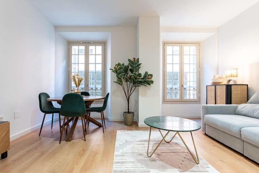 Appartement Premium Flat In Malaga Center With Free Parking Extérieur photo